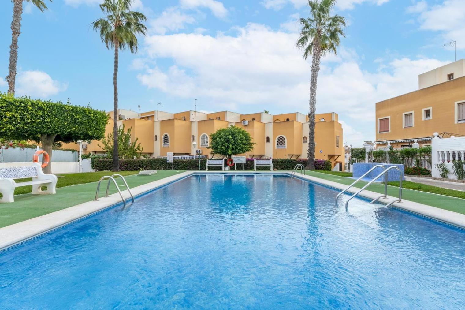 059 Bungalow Torrelamata Torrevieja Luaran gambar